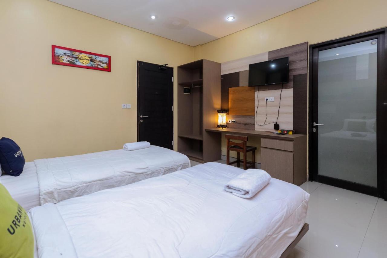 Urbanview Hotel WG Jimbaran Bali Ungasan  Bagian luar foto