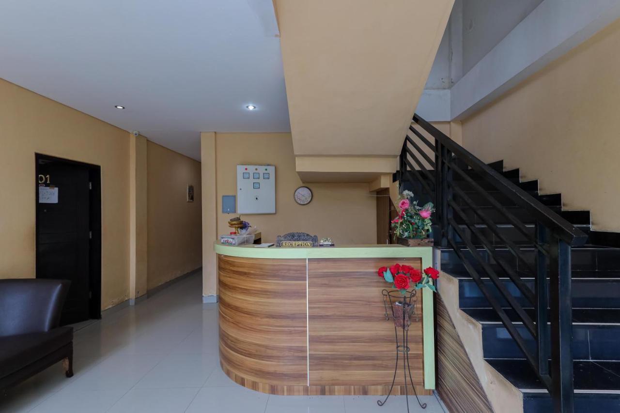 Urbanview Hotel WG Jimbaran Bali Ungasan  Bagian luar foto