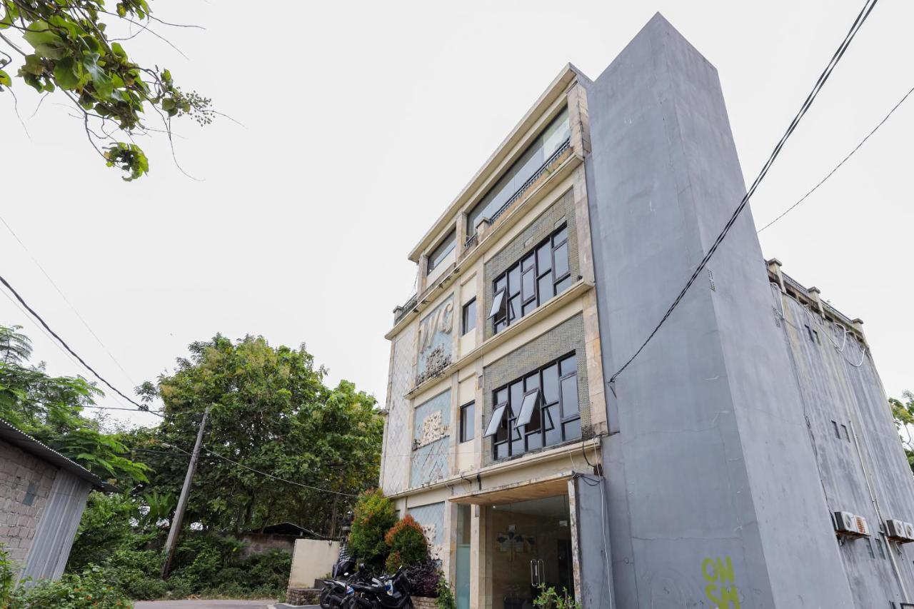Urbanview Hotel WG Jimbaran Bali Ungasan  Bagian luar foto