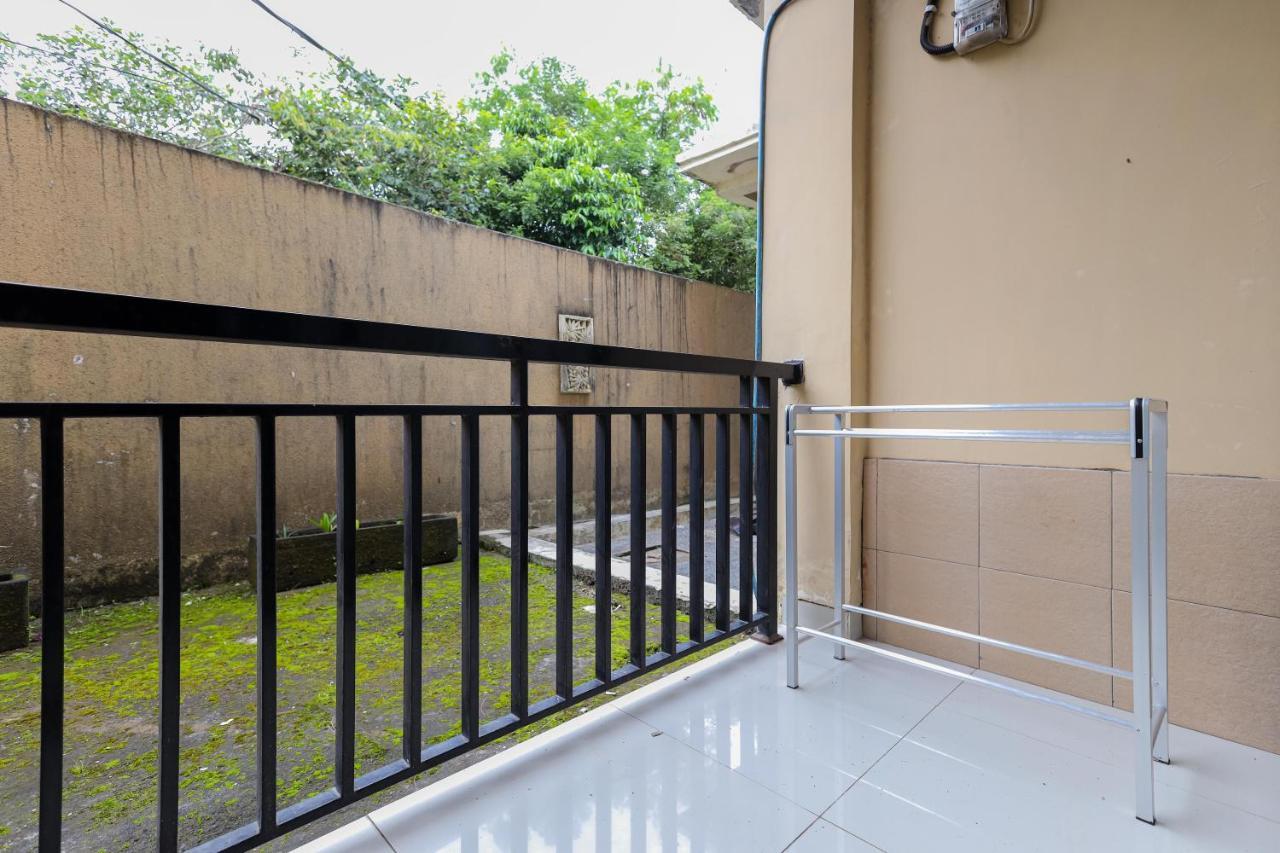 Urbanview Hotel WG Jimbaran Bali Ungasan  Bagian luar foto