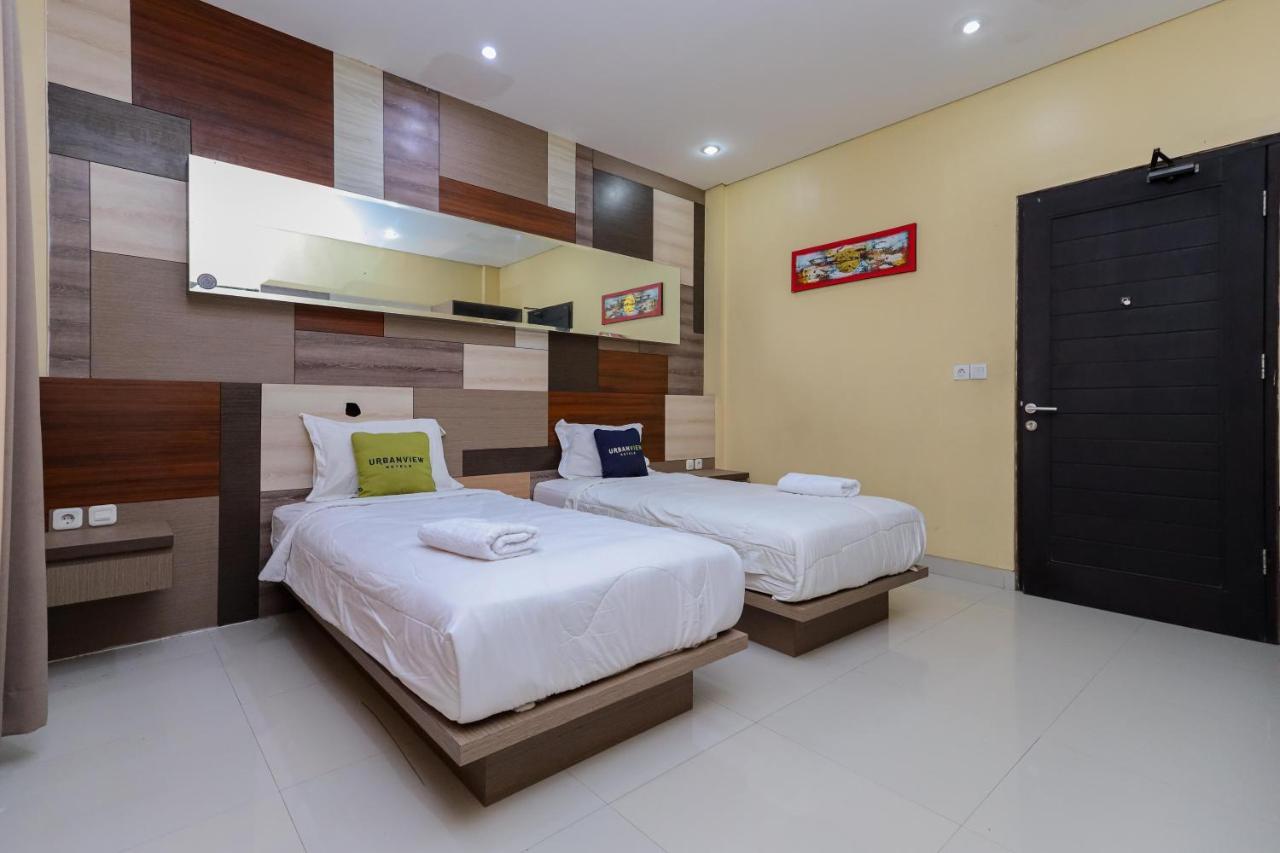 Urbanview Hotel WG Jimbaran Bali Ungasan  Bagian luar foto